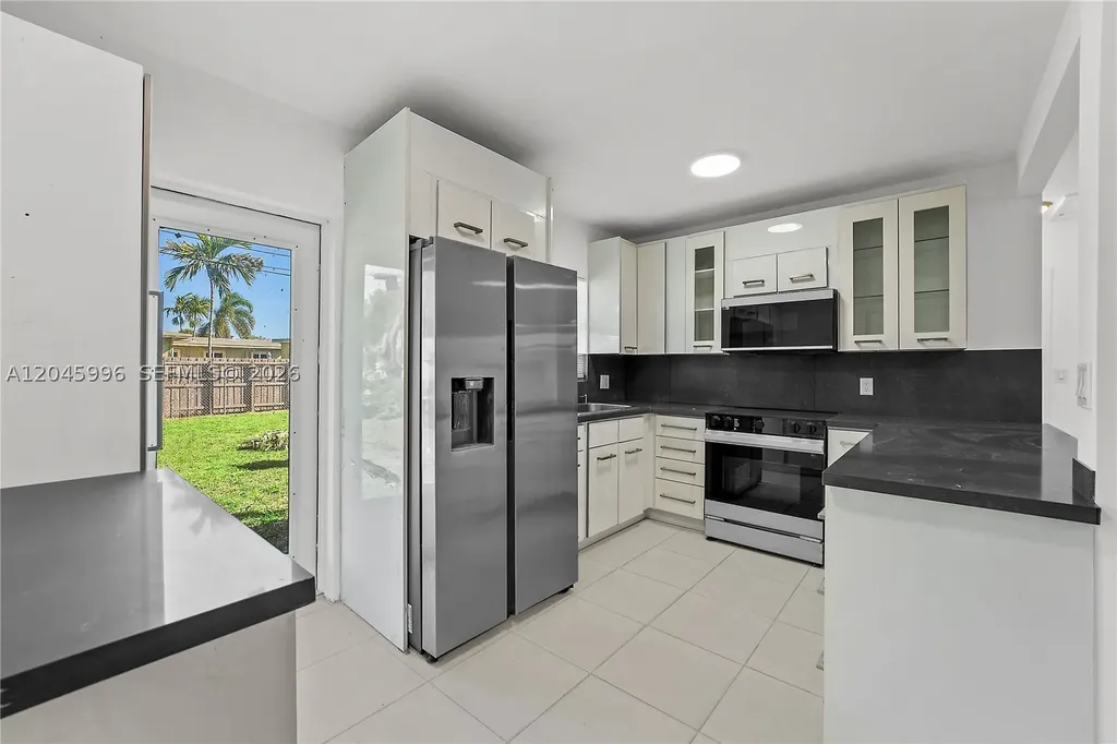 1201 NW 10th Place Fort Lauderdale FL 33311