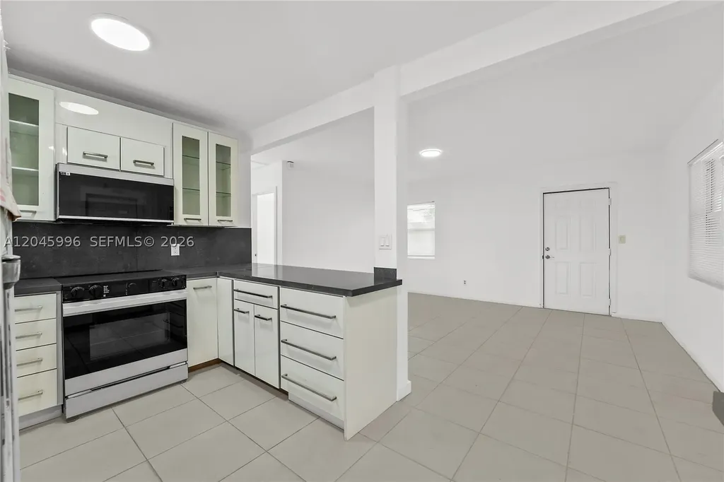 1201 NW 10th Place Fort Lauderdale FL 33311