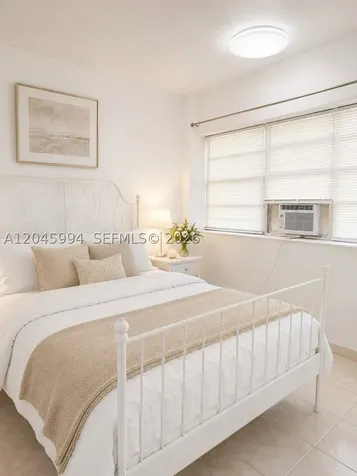 Hallandale Beach FL 33009