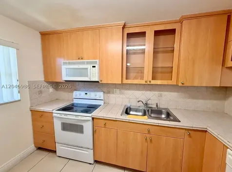 1975 W 44th Place Hialeah FL 33012