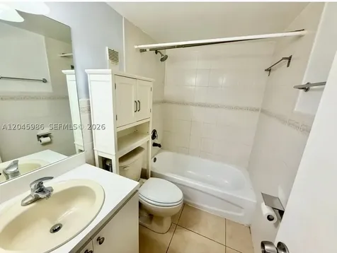 1975 W 44th Place Hialeah FL 33012