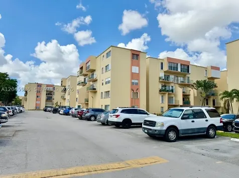 1975 W 44th Place Hialeah FL 33012