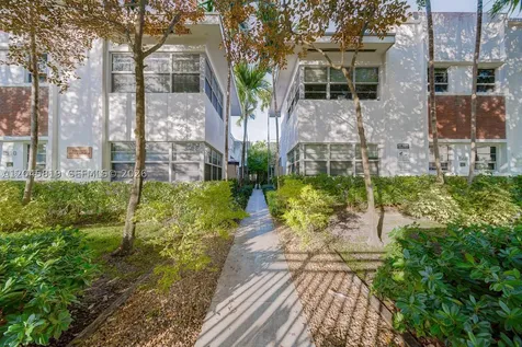 1568 Pennsylvania Miami Beach FL 33139