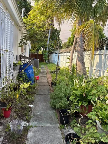 1445 NE 174th Street North Miami Beach FL 33162