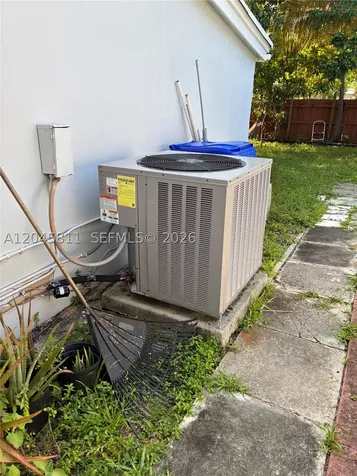 1445 NE 174th Street North Miami Beach FL 33162