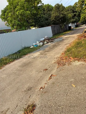 1445 NE 174th Street North Miami Beach FL 33162