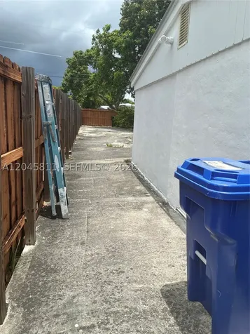 1445 NE 174th Street North Miami Beach FL 33162