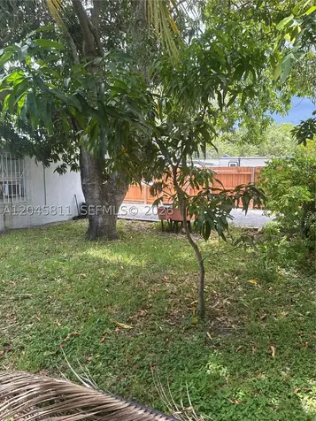1445 NE 174th Street North Miami Beach FL 33162