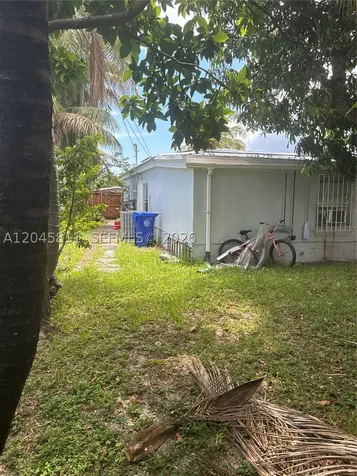 1445 NE 174th Street North Miami Beach FL 33162