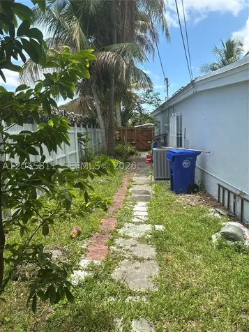 1445 NE 174th Street North Miami Beach FL 33162