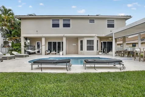 981 Waterside Circle Weston FL 33327