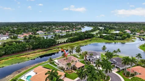 981 Waterside Circle Weston FL 33327