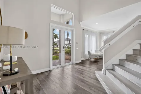 981 Waterside Circle Weston FL 33327