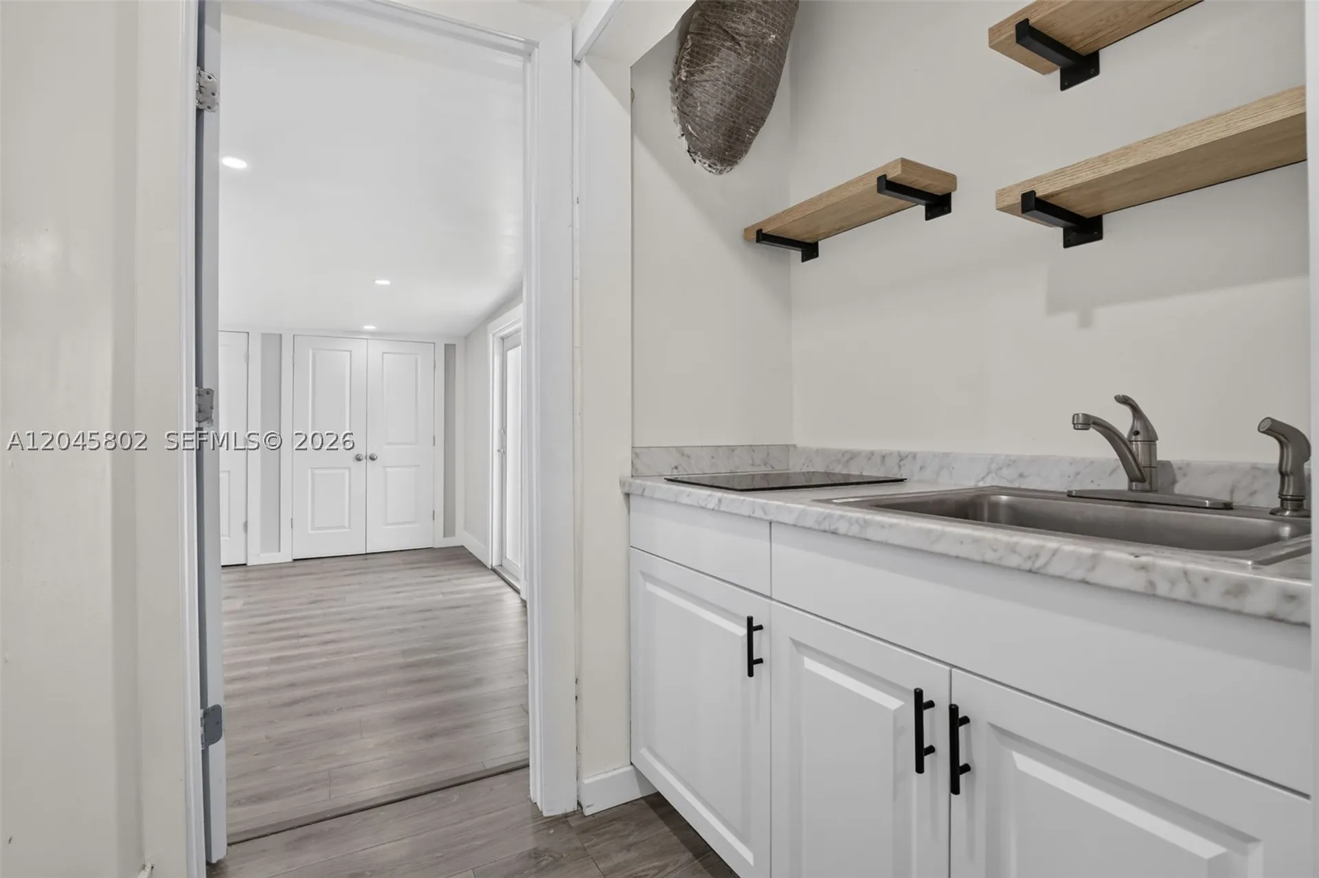 1300 N 70th Terrace Hollywood FL 33024