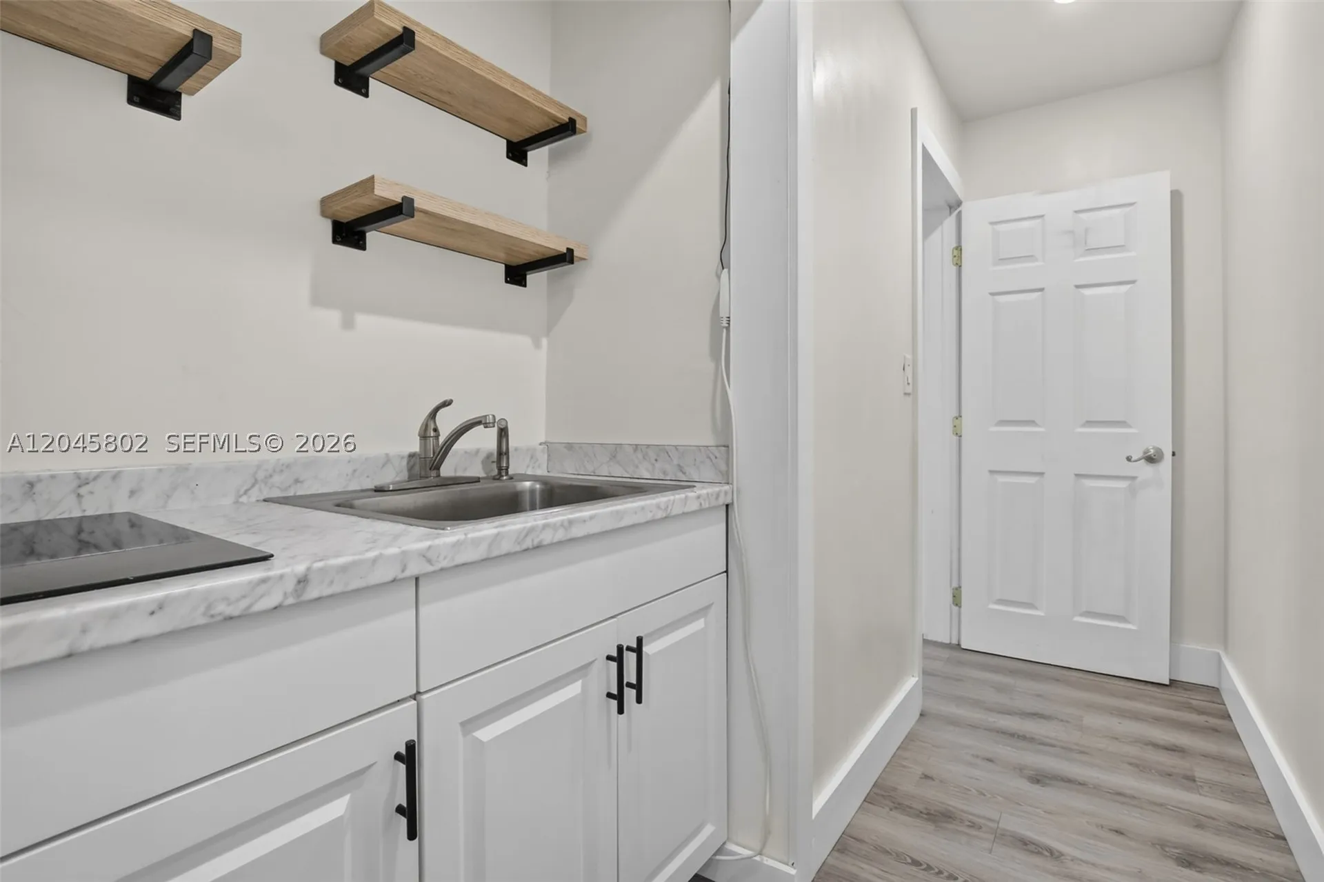1300 N 70th Terrace Hollywood FL 33024