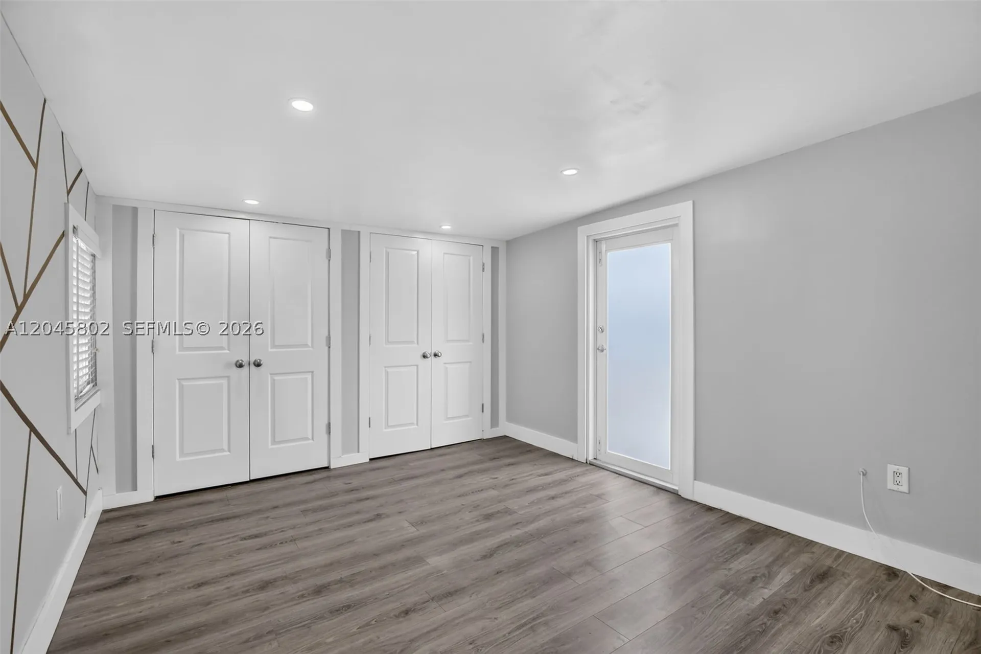 1300 N 70th Terrace Hollywood FL 33024