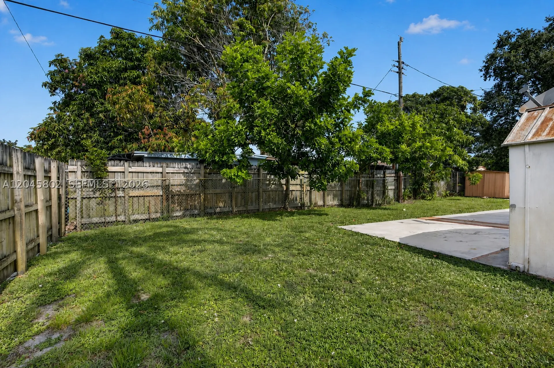 1300 N 70th Terrace Hollywood FL 33024