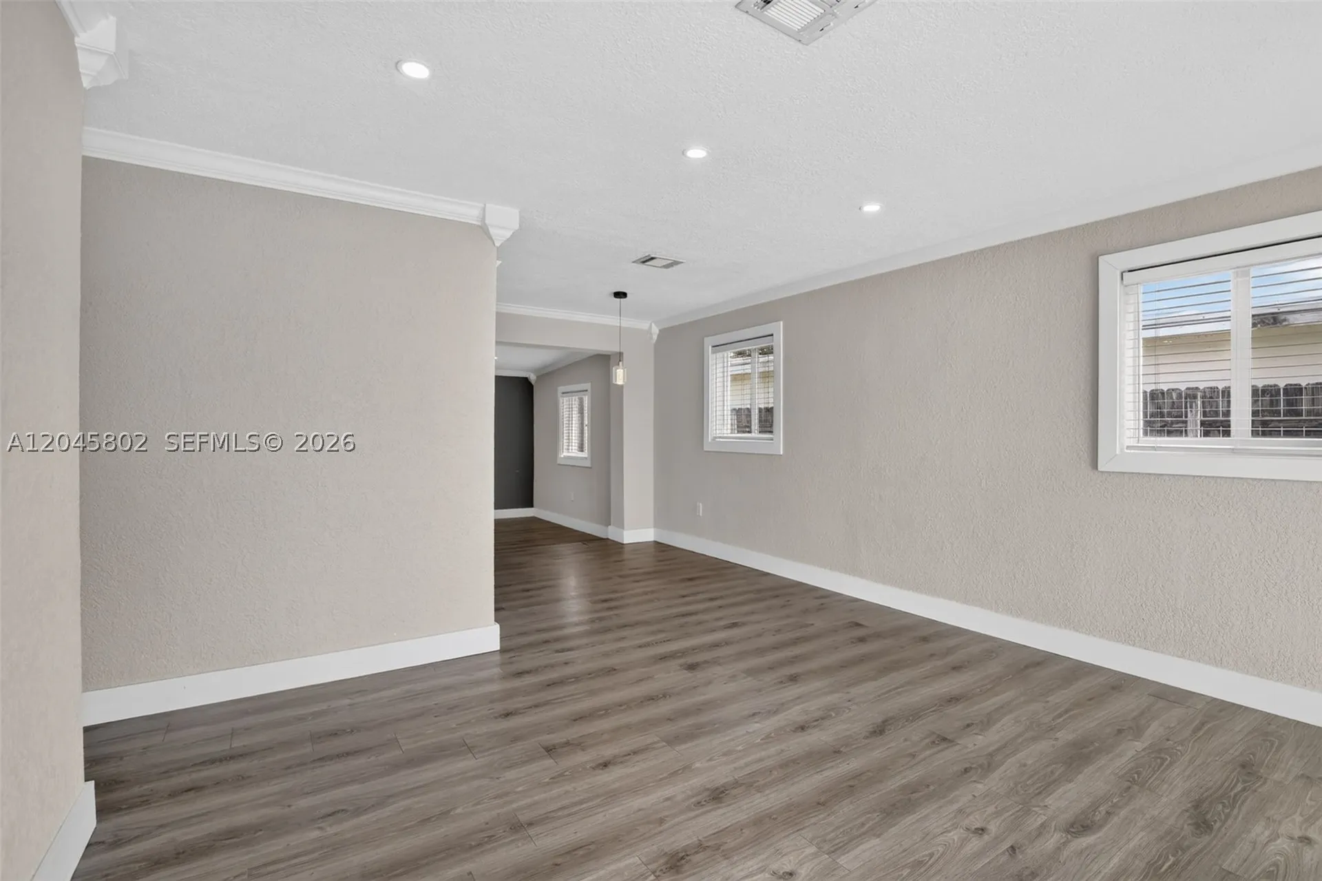 1300 N 70th Terrace Hollywood FL 33024