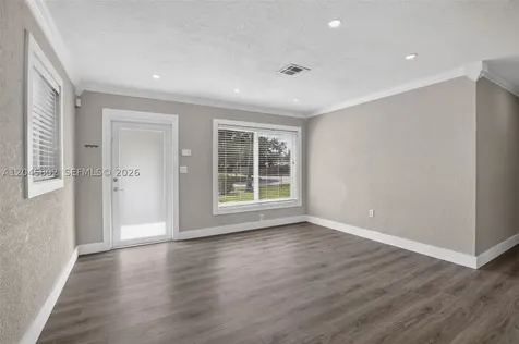 1300 N 70th Terrace Hollywood FL 33024