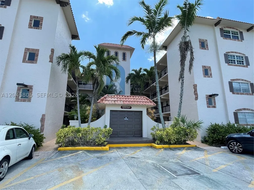 610 Tennis Club Drive Fort Lauderdale FL 33311