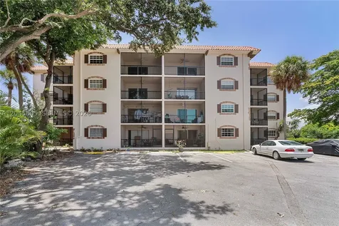 610 Tennis Club Drive Fort Lauderdale FL 33311