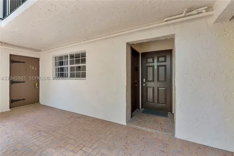 610 Tennis Club Drive Fort Lauderdale FL 33311