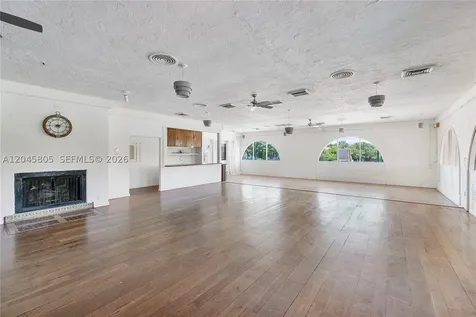 610 Tennis Club Drive Fort Lauderdale FL 33311