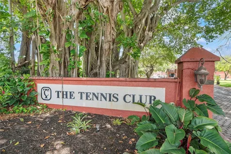 610 Tennis Club Drive Fort Lauderdale FL 33311