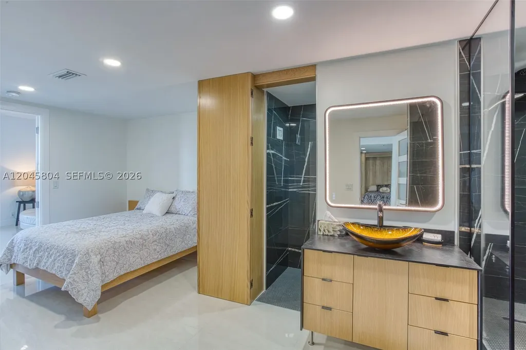 1500 S Ocean Drive Hollywood FL 33019