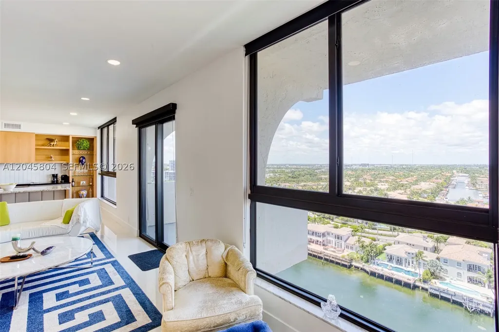 1500 S Ocean Drive Hollywood FL 33019