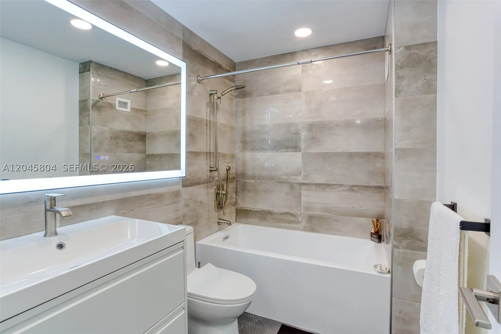 1500 S Ocean Drive Hollywood FL 33019