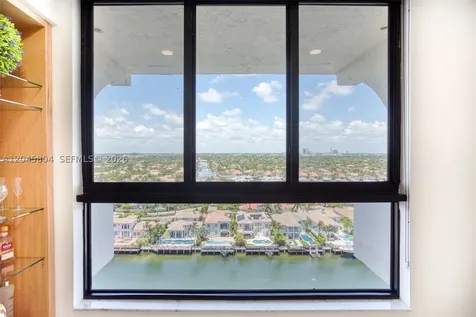 1500 S Ocean Drive Hollywood FL 33019