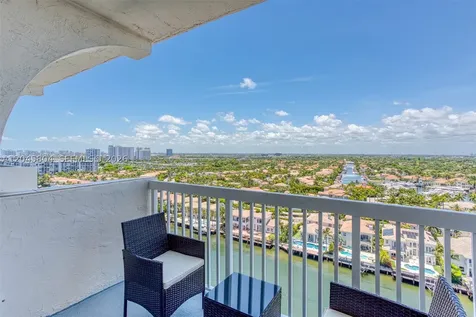 1500 S Ocean Drive Hollywood FL 33019
