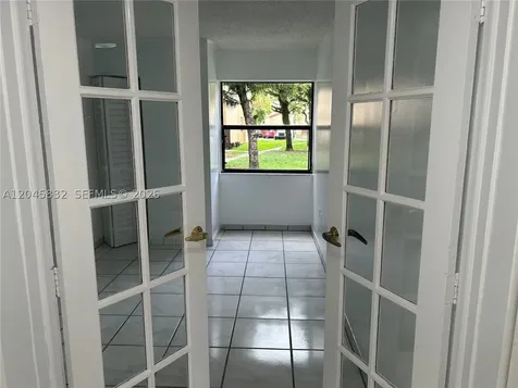 301 W Park Drive Miami FL 33172