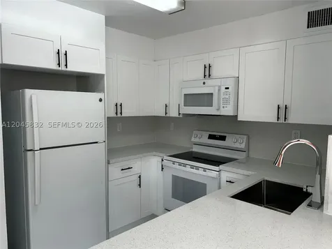 301 W Park Drive Miami FL 33172