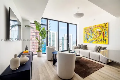 20 NE 11th Street Miami FL 33132