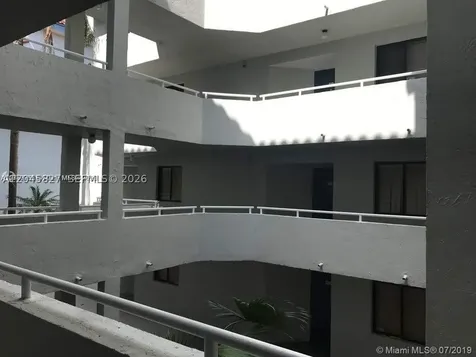 8205 SW 152nd Avenue Miami FL 33193
