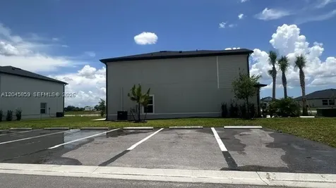 17471 Monte Isola North Fort Myers FL 33917