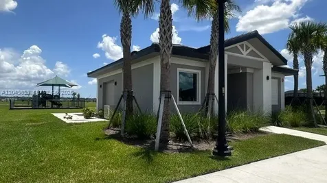 17471 Monte Isola North Fort Myers FL 33917