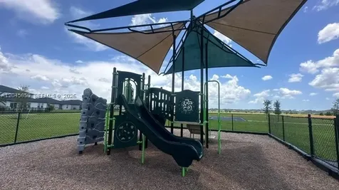 17471 Monte Isola North Fort Myers FL 33917