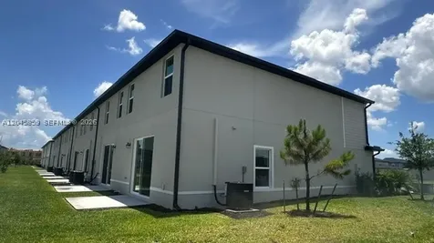 17471 Monte Isola North Fort Myers FL 33917