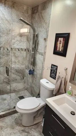 2588 W 64th Street Hialeah FL 33016