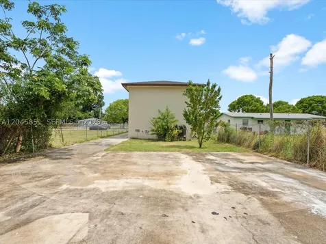 10455 SW 179th Street Miami FL 33157