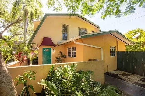 2945 Day Avenue Miami FL 33133