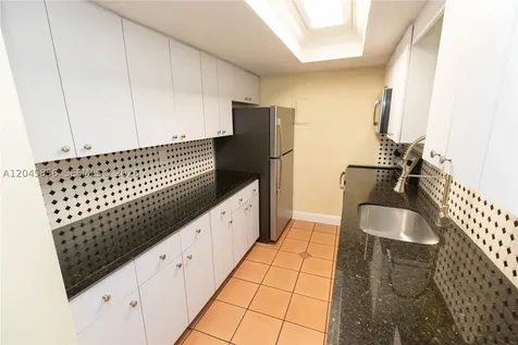 2945 Day Avenue Miami FL 33133