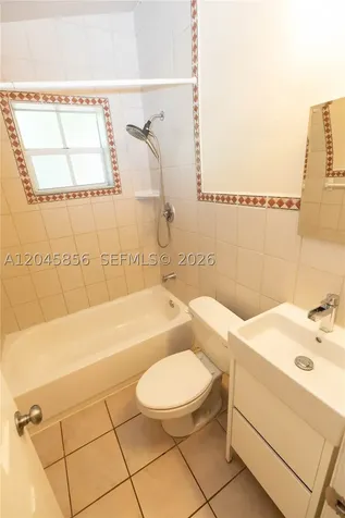 2945 Day Avenue Miami FL 33133