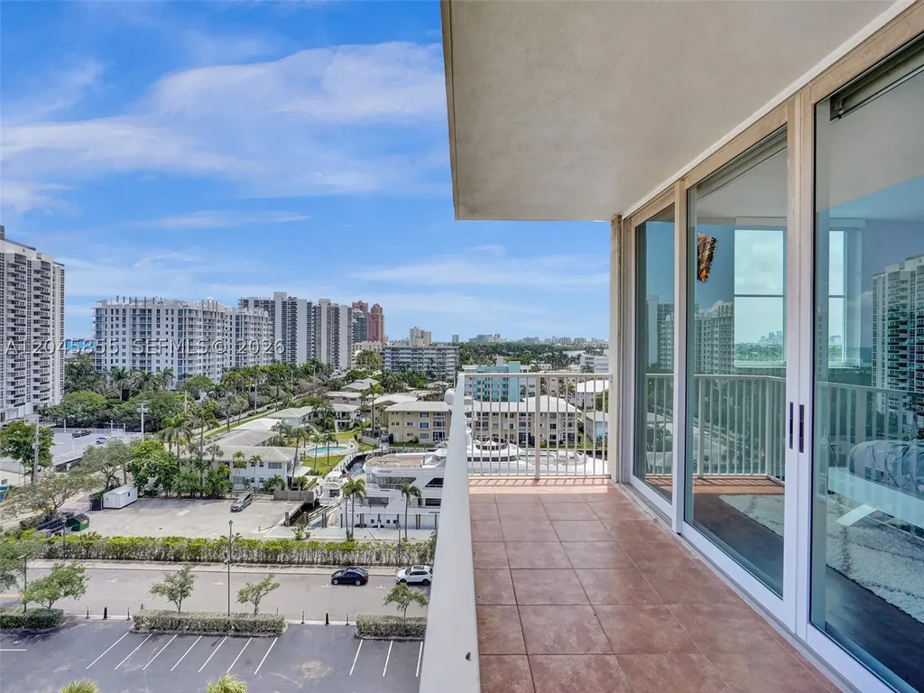 3020 NE 32nd Avenue Fort Lauderdale FL 33308