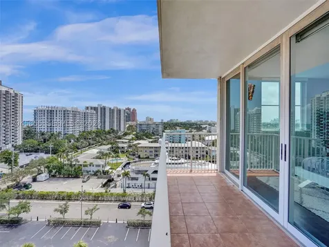 3020 NE 32nd Avenue Fort Lauderdale FL 33308