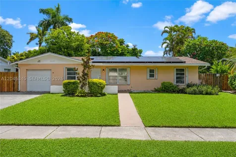 18103 SW 93rd Avenue Palmetto Bay FL 33157