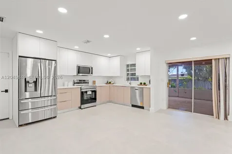 18103 SW 93rd Avenue Palmetto Bay FL 33157